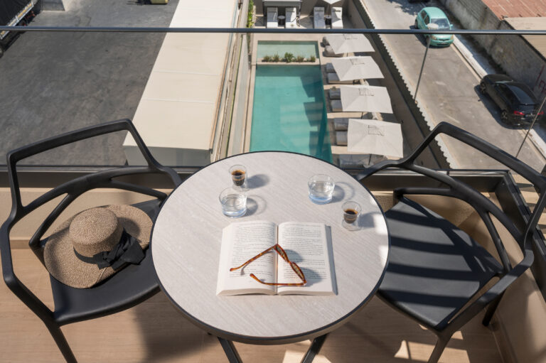 Standard Double Pool View