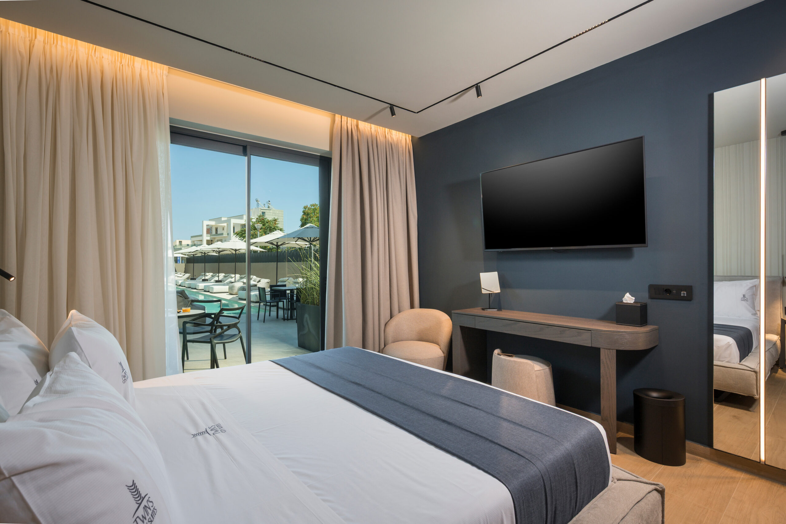 Discover Twin's City Suites